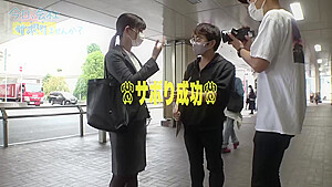 0008990_かわいい 騎乗位 中だしなどが含まれている