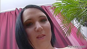 Masturbating Babe - PornXN