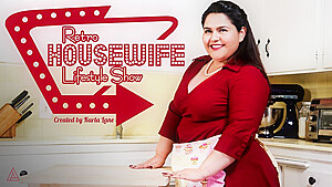 Karla Lane in Retro Housewife Lifestyle Show