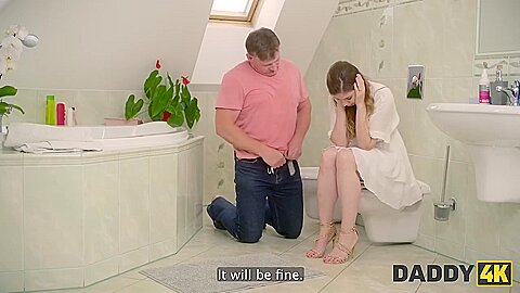 Insatiable Squeezes Helping Sex