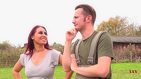 Cheeky Milf Jess West Brings The Gardener In To Tend To Her Bush - Jess West