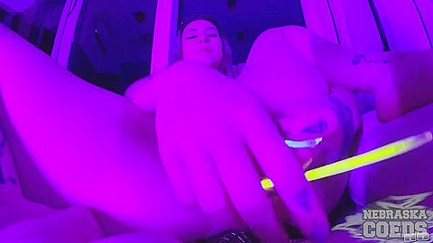 Sam Big Boobed Model Gaping Her Pussy Wide Open To Her Cervix With Glowsticks In The Dark