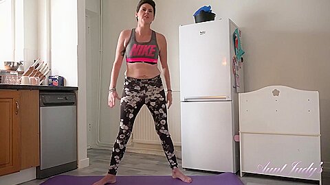 Judys - Working Out With Petite Milf Scarlet