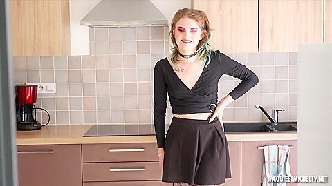 Trixy Loves Porno Casting