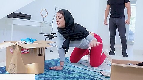 Jezebeth - Submissive Step sister Act