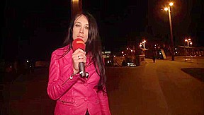 Tits and blowjob in public - Magmafilm