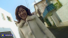 Japanese Cougar Eriko Nishimura Gets Fucked In Her Hairy Pussy By Her Neighbour - MatureNl