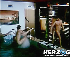 Classic Redhead - HerzogVideos