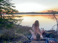 Verified Amateurs In Love At A Lake In The Sunset - Rosysky - 4k 30fps
