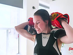 An Awesome Blowjob From An Awesome Babe