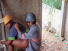 Eletricista Fala Que Gosta De Comer Um Cu So Pra Meter No Ajudante 10 Min With The Hunter Black