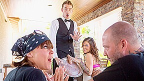 Don't Forget To Blow Your Server With Danny D, Karmen Karma - Brazzers