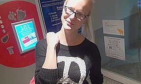 Beim Shoppen Public Gefickt